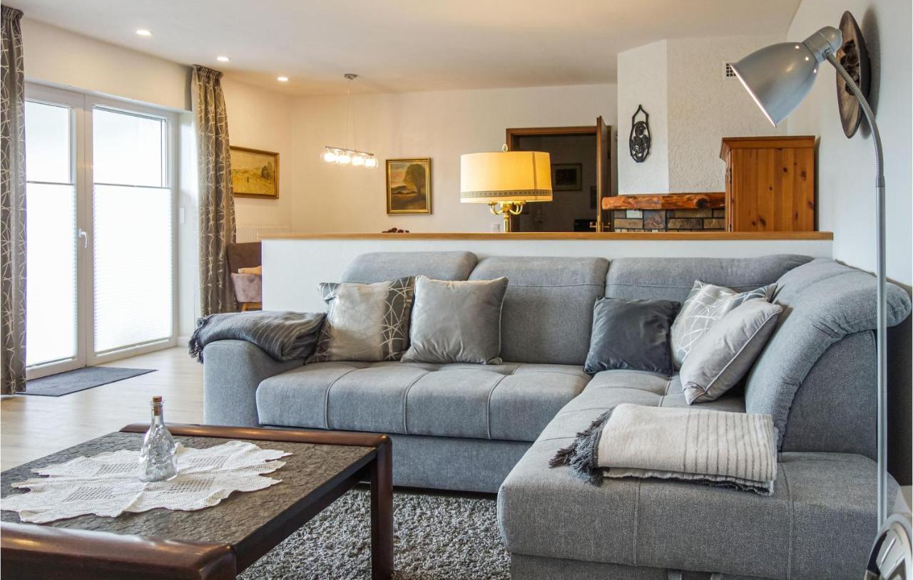 Beautiful Apartment In Dillenburg With Kitchen 外观 照片